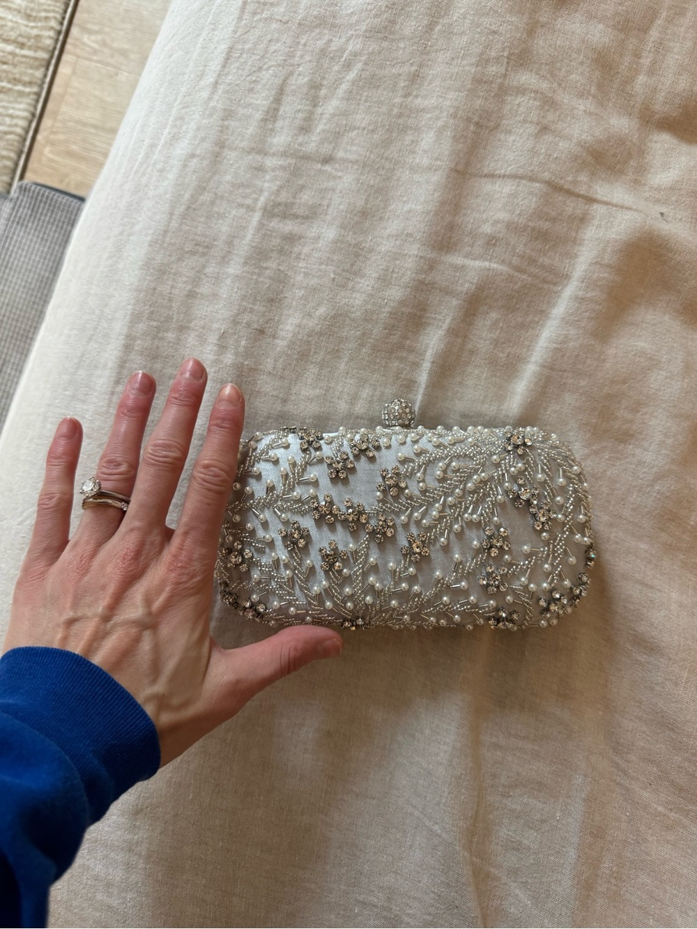 Source Unknown Pearl and Crystal Embellished White Evening Clutch